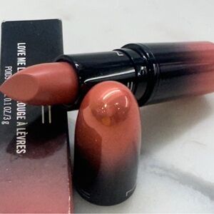 MAC Cosmetics LOVE ME LIPSTICK 👄 Très Blasé 404 👄 NIB